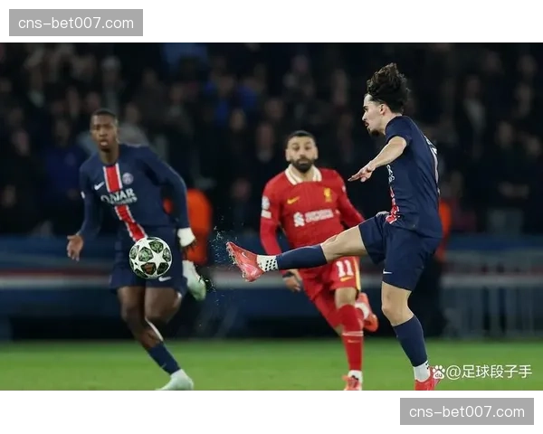 巴黎圣日耳曼宣布中场维蒂尼亚因伤缺席三周