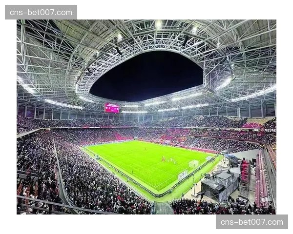 里昂俱乐部宣布,新主场“灯光球场”扩建工程将于2026年夏季启动 里昂俱乐部宣布,新主场“灯光球场”扩建工程将于2026年夏季启动